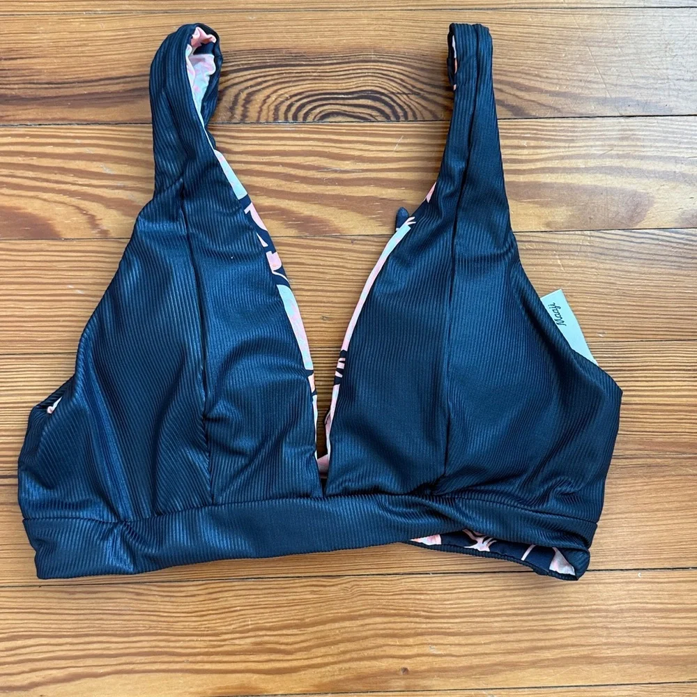 Maaji 3 Bikini Top Bundle Medium NWOT